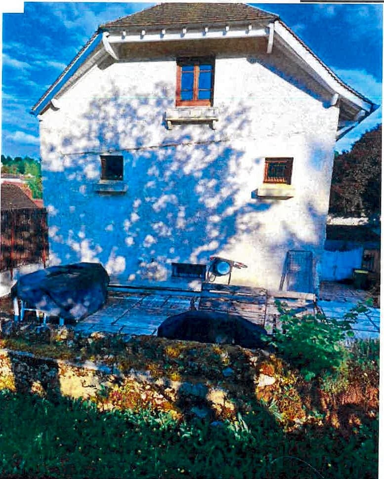 Ravalement d’une maison de village en pierre — Le pignon donnant sur la terrasse, avant travaux